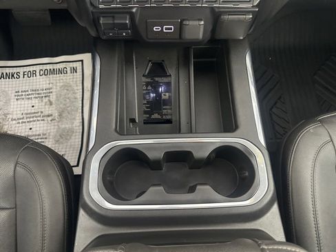 Used 2022 Chevrolet Silverado 1500 LTZ w/ LTZ Premium Package image 13