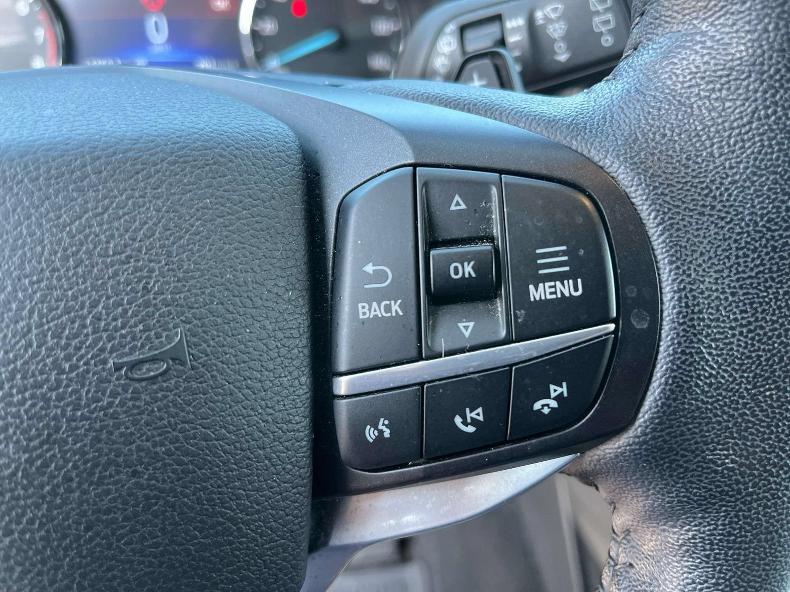 Used 2020 Ford Explorer Limited AWD/4WD image 36