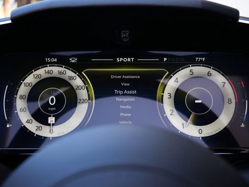 New 2026 Aston Martin Vanquish Convertible image 6