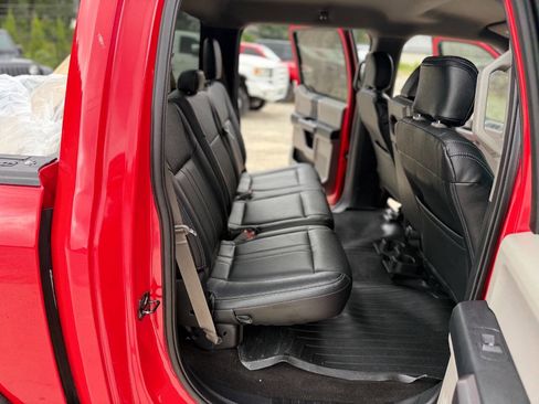 Used 2019 Ford F150 XLT w/ Equipment Group 301A Mid image 29