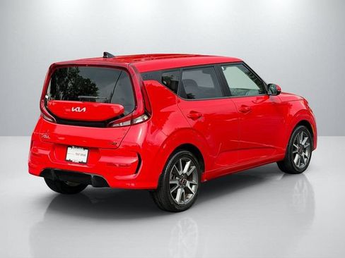 Certified 2022 Kia Soul GT-Line FWD image 7