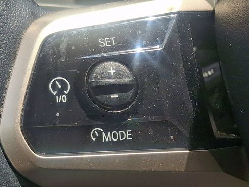 Used 2024 BMW iX xDrive50 w/ Convenience Package AWD/4WD image 19