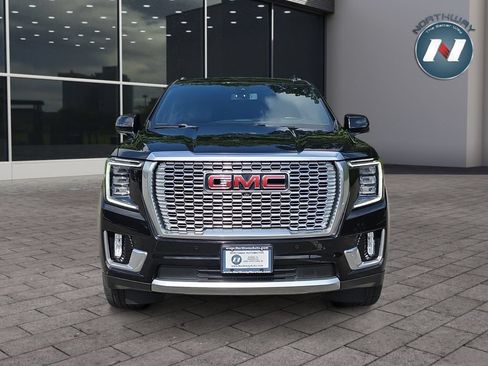 Used 2021 GMC Yukon XL Denali AWD/4WD image 8