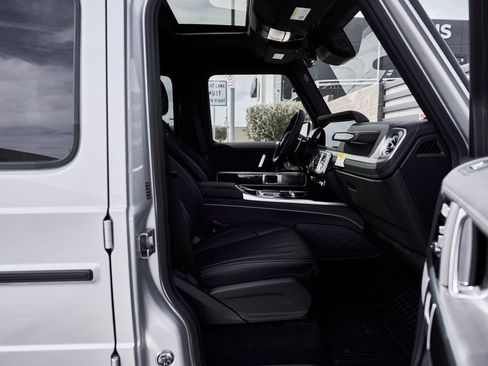 Used 2026 Mercedes-Benz G 63 AMG 4MATIC image 25