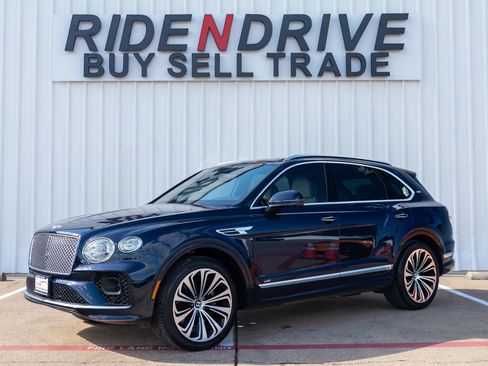 Used 2021 Bentley Bentayga AWD/4WD image 1