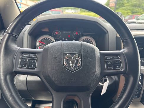Used 2014 RAM 1500 Outdoorsman AWD/4WD image 33