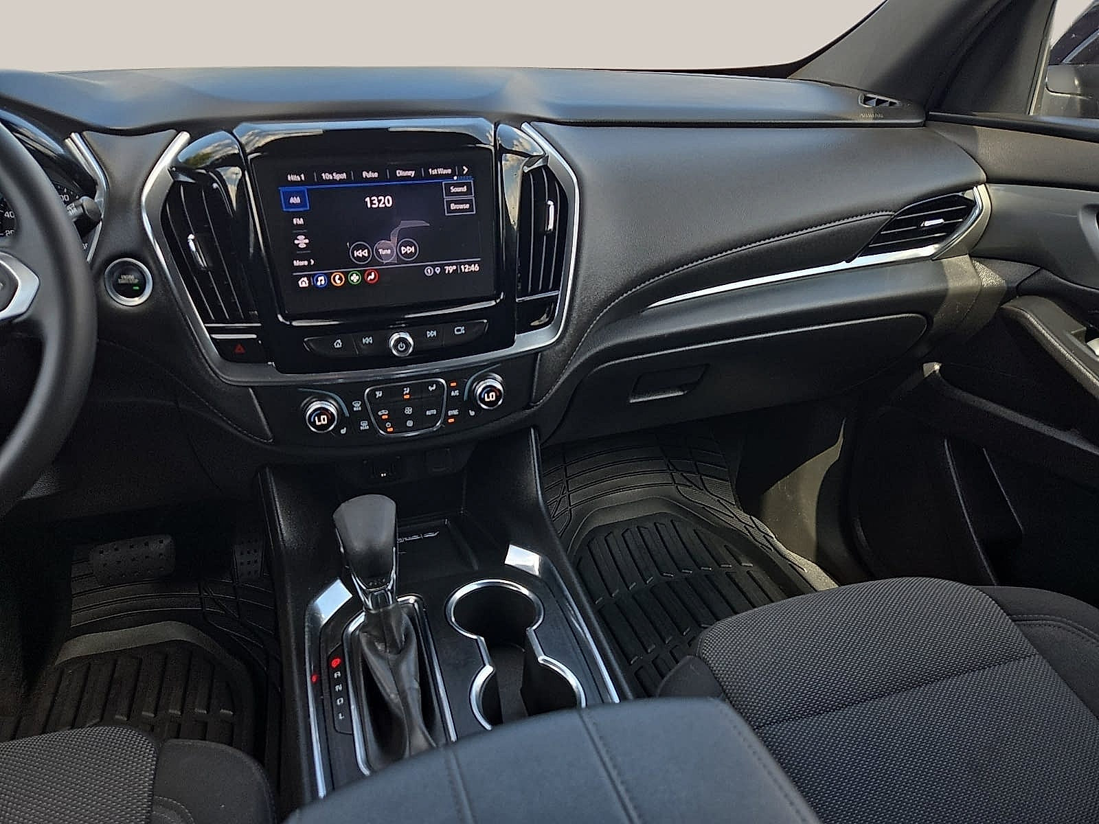 Used 2023 Chevrolet Traverse LT AWD/4WD image 12