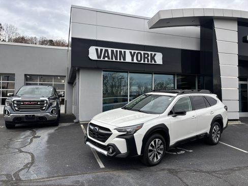 Certified 2025 Subaru Outback Limited w/ Popular Package #2 image 1