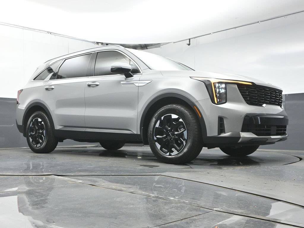 Used 2025 Kia Sorento S w/ Panoramic Sunroof Package FWD image 40