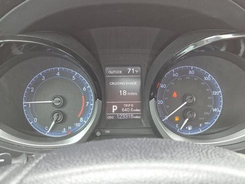 Used 2016 Toyota Corolla S FWD image 17