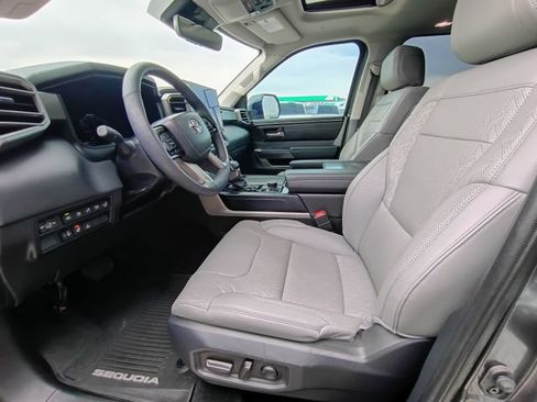 Used 2024 Toyota Sequoia SR5 w/ SR5 Premium Package AWD/4WD image 13