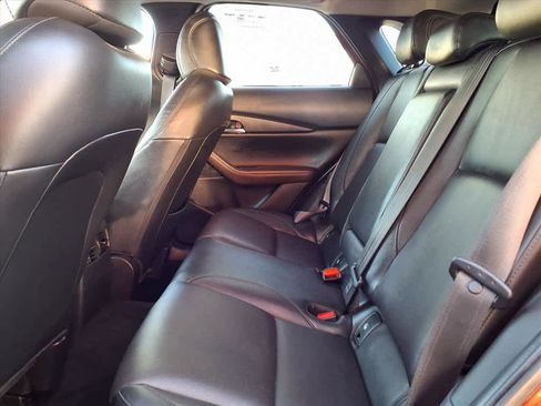 Used 2024 MAZDA CX-30 AWD 2.5 S w/ Premium Package image 19