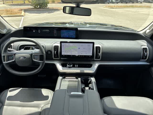 Used 2026 Ford Expedition Max Active RWD image 16