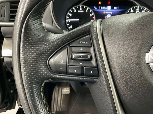 Used 2023 Nissan Maxima SV w/ Floor Mat Group image 17