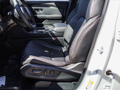 New 2025 Honda Pilot TrailSport image 11