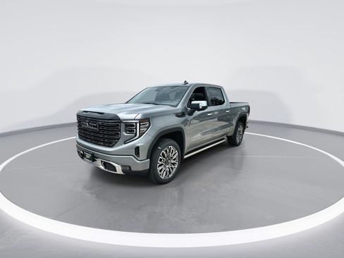 New 2026 GMC Sierra 1500 Denali Ultimate AWD/4WD image 4