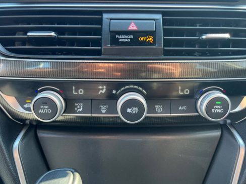 Certified 2022 Honda Accord Sport image 18
