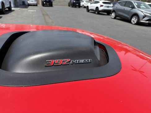 Used 2016 Dodge Challenger R/T Scat Pack RWD image 38