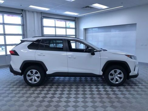 Used 2019 Toyota RAV4 LE w/ All Weather Liner Package AWD/4WD image 36