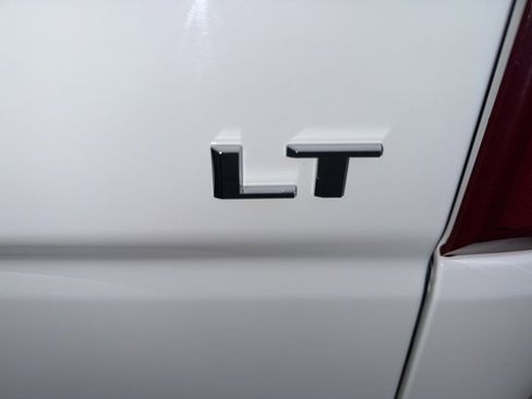 Used 2019 Chevrolet Silverado 1500 LT w/ Texas Edition image 11