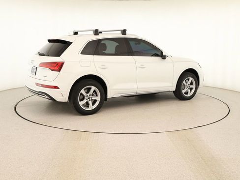 Certified 2023 Audi Q5 2.0T Premium w/ Convenience Package image 7