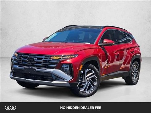 Used 2025 Hyundai Tucson Limited AWD/4WD image 1