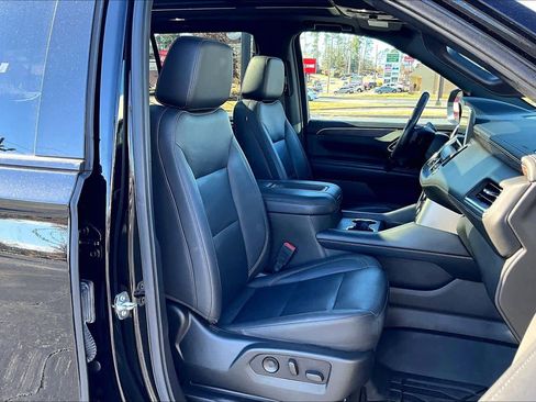 Used 2021 Chevrolet Tahoe Z71 image 9