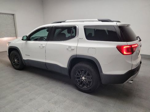 Used 2018 GMC Acadia SLT FWD image 3