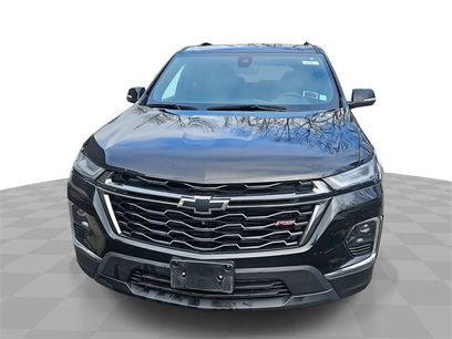 Used 2023 Chevrolet Traverse RS w/ LPO, Floor Liner Package