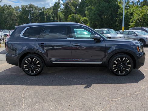 Certified 2025 Kia Telluride SX w/ SX Captain's Chair Package FWD image 4