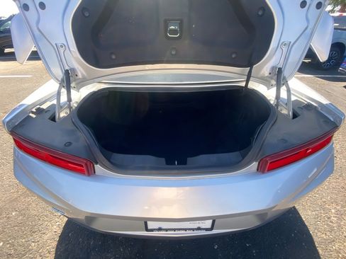 Used 2018 Chevrolet Camaro SS image 25