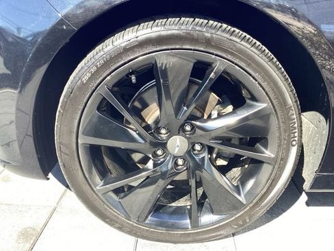 Used 2023 Genesis G70 2.0T w/ Sport Prestige Package AWD/4WD image 12