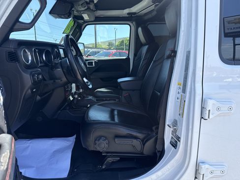 Used 2020 Jeep Gladiator Rubicon AWD/4WD image 12