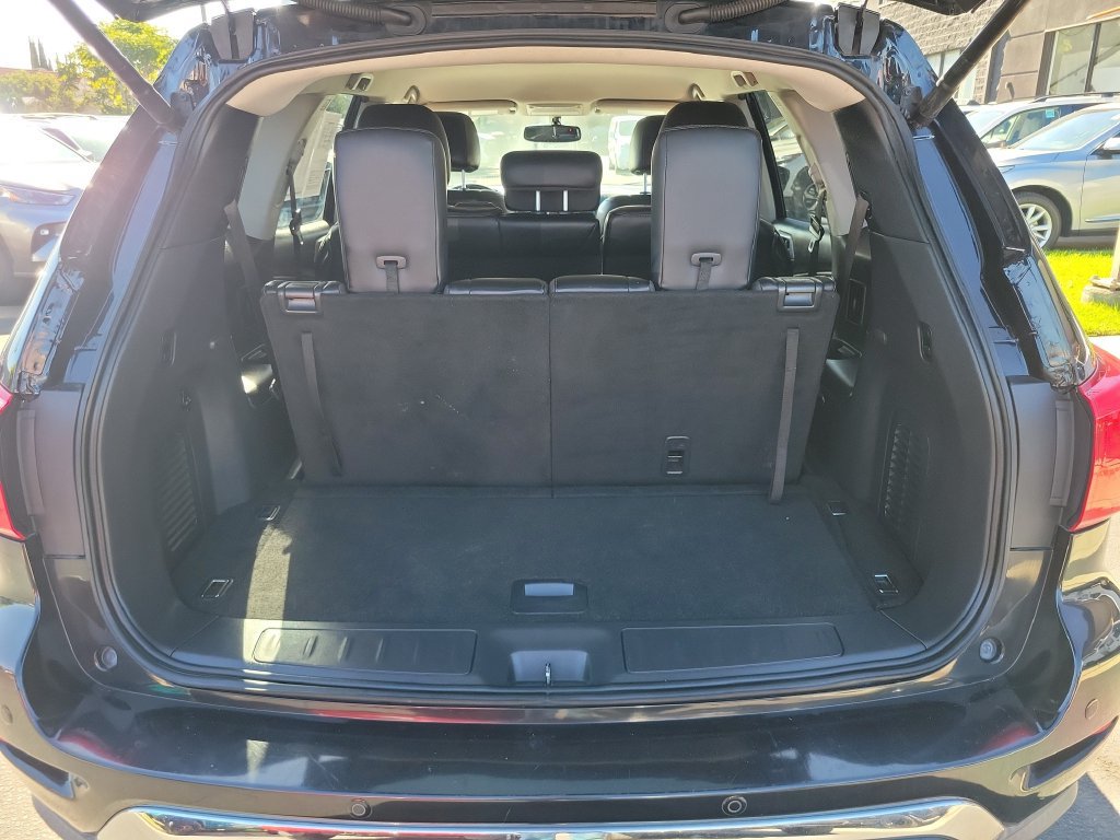 Used 2017 Nissan Pathfinder SL AWD/4WD image 10