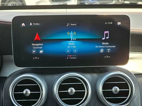 Certified 2022 Mercedes-Benz GLC 43 AMG 4MATIC image 41