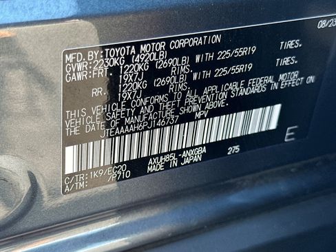 Certified 2023 Toyota Venza XLE AWD/4WD image 29