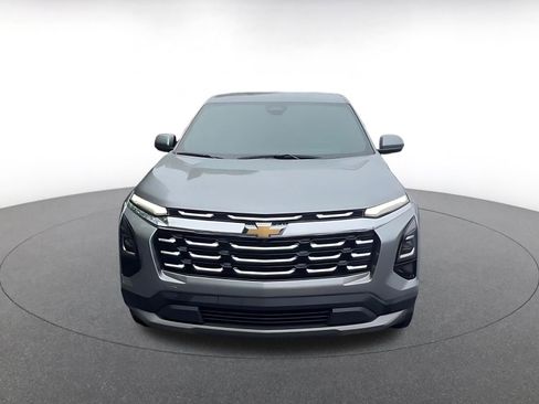 Used 2025 Chevrolet Equinox LT FWD image 4