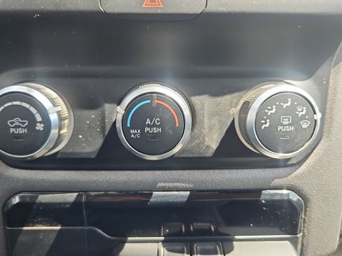 Used 2019 RAM 1500 Tradesman w/ Level 1 Equipment Group AWD/4WD image 18