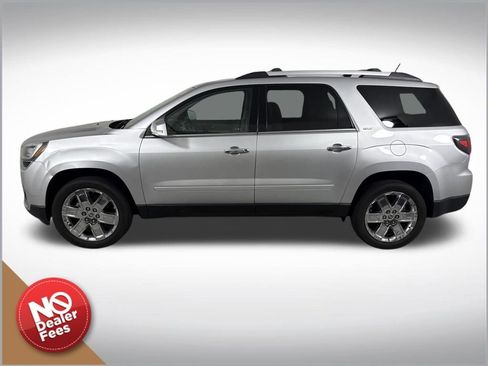 Used 2017 GMC Acadia Limited SLT image 7