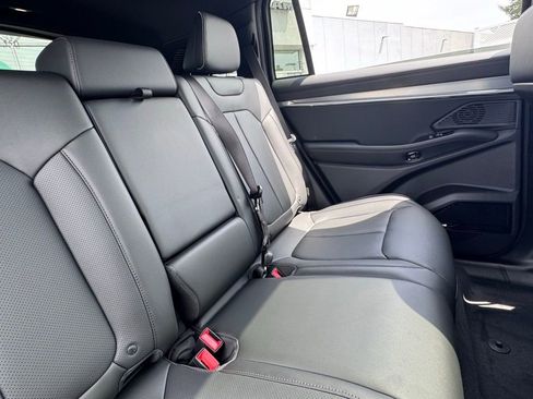 New 2025 Jeep Wagoneer S Limited image 22