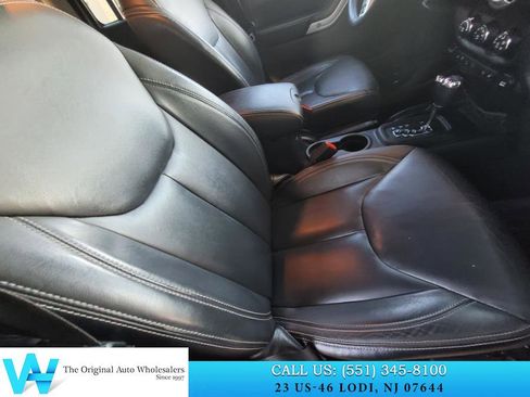 Used 2017 Jeep Wrangler Unlimited Sahara w/ Quick Order Package 24E Chief image 22