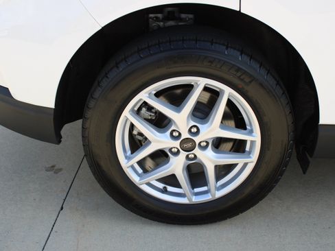 Used 2024 Ford Edge SEL w/ Convenience Package AWD/4WD image 13