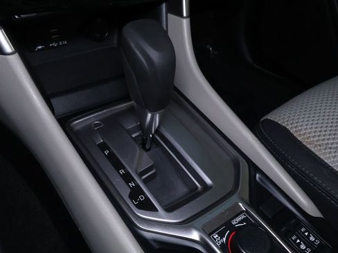 Used 2021 Subaru Forester Premium image 34