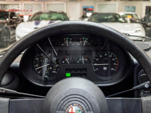 Used 1986 Alfa Romeo Spider Veloce image 16