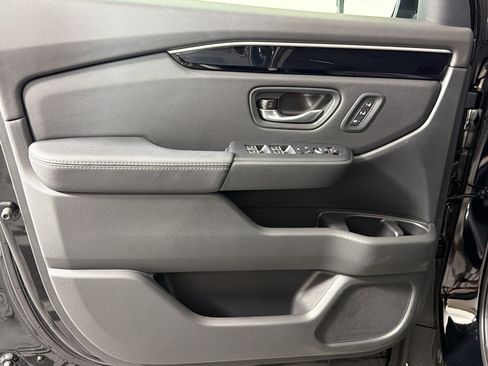 Used 2026 Honda Pilot EX-L image 12
