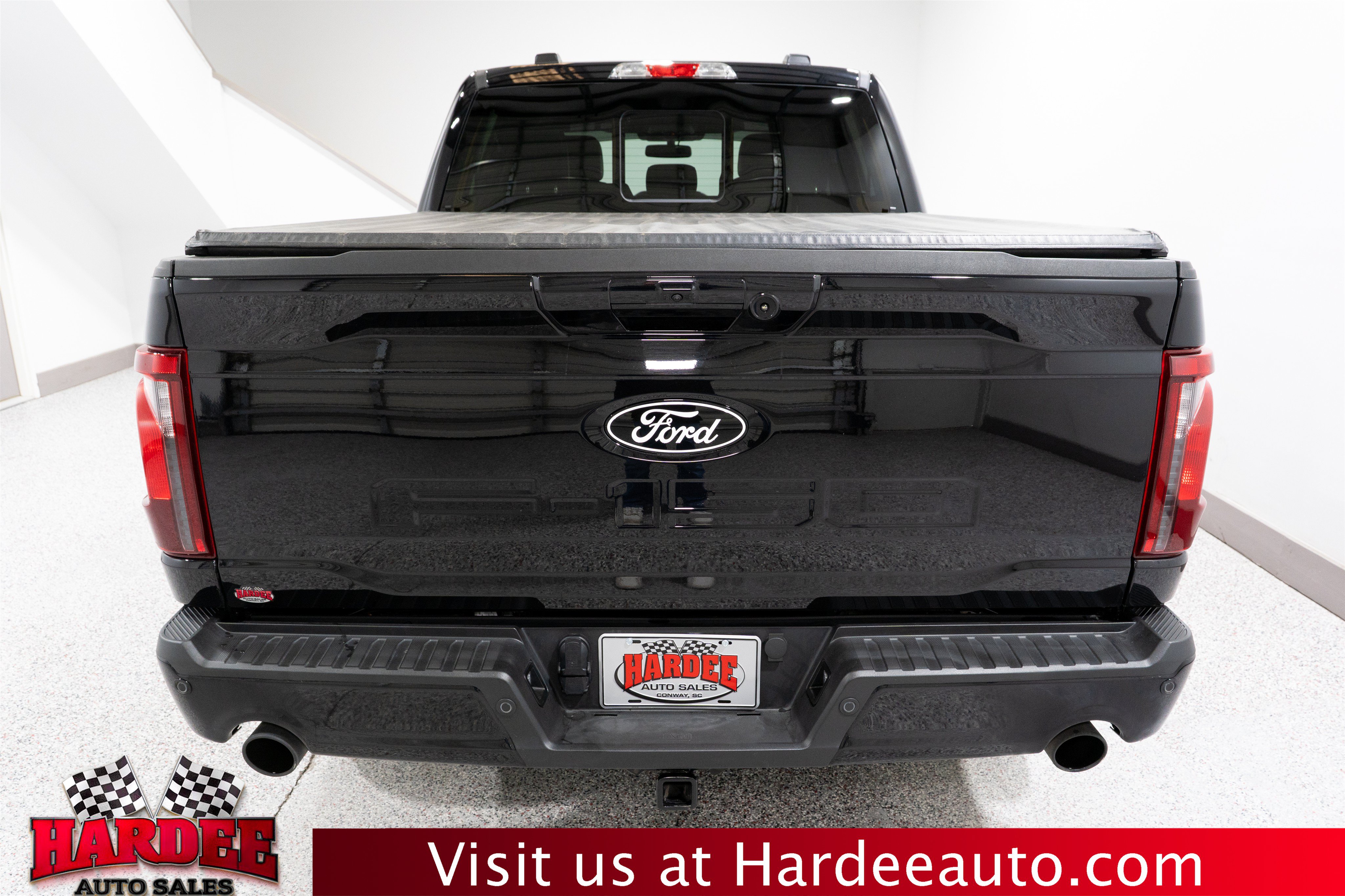 Used 2025 Ford F150 XLT w/ Equipment Group 303A High AWD/4WD image 4