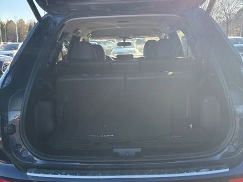 Used 2024 Mitsubishi Outlander SE FWD image 34