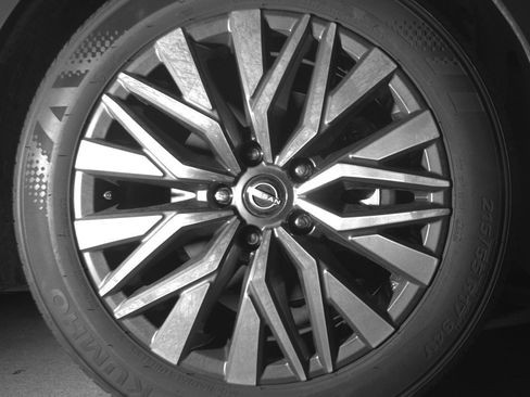 Used 2025 Nissan Altima 2.5 SV image 12