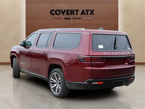 New 2025 Jeep Wagoneer L Series II image 3