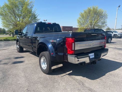 Used 2022 Ford F350 King Ranch w/ King Ranch Ultimate Package AWD/4WD image 4